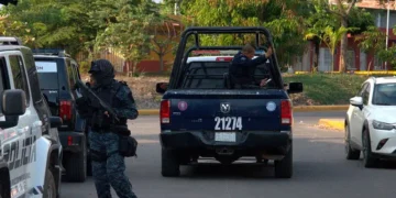 Mujer es rescatada tras estar encerrada tres días por su pareja en Colima