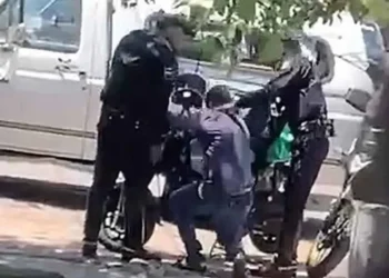 Acusan de abuso de autoridad a policías de Zapopan