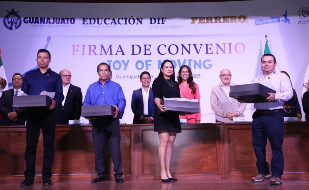 Firma Gobernadora convenio por el desarrollo de la niñez en Guanajuato