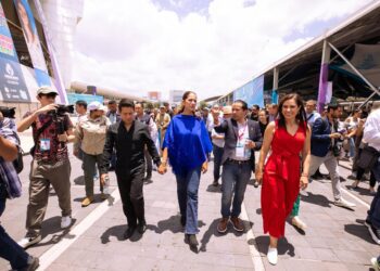 Inicia la fiesta que nos une como familia: dijo la Gobernadorade la Gente en el Festival de Verano Vive León 2025