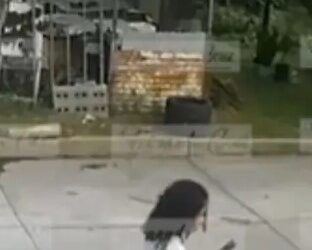 Joven enfrenta a asaltantes y frustra robo