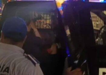 Adolescente desaparece tras llamada extorsiva