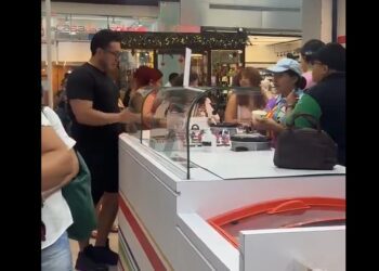 “Lord Helado” exige más toppings y divide opiniones en redes