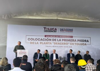 DEACERO coloca la primera piedra de su próximo Patio en Toluca, Estado de México