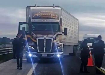 Asesinan a trailero en intento de asalto en la México-Tuxpan