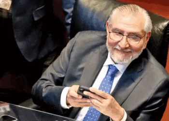 Adán Augusto regresa al Senado en medio de polémica