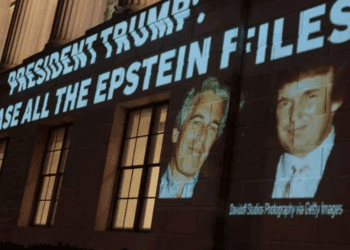 Maxwell rompe el silencio en caso Epstein