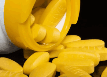 Alerta por riesgos de consumir vitamina D sin control médico