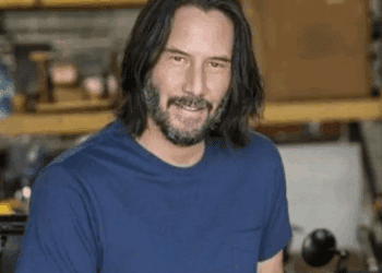 Relojes robados a Keanu Reeves reaparecen en Chile y son devueltos por el FBI