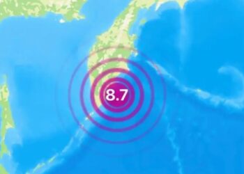 Fuerte sismo de 8.7 en Rusia activa alerta de tsunami en el Pacífico