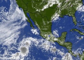 Así puedes seguir en tiempo real la trayectoria de un huracán