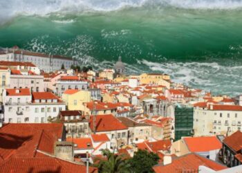 ¿Qué causa un tsunami y por qué es tan devastador?