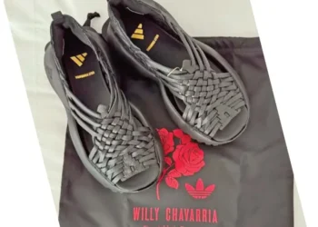 Discuten plagio de huaraches por parte de Adidas