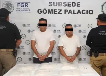 Caen con metanfetamina en autobús de pasajeros