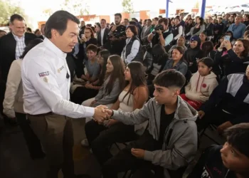 Delgado da arranque a la construcción del CBTIS 304