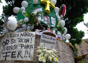 Amenazan a madre de Fernandito por cambiar de abogado