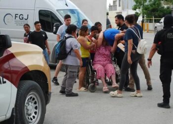 Mata a balazos a su hermano mellizo y pide perdón a su madre