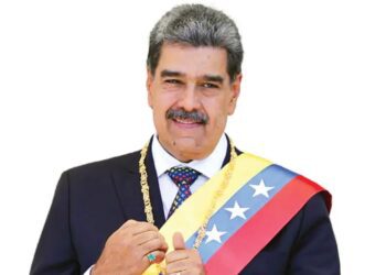 Trump duplica recompensa por Maduro
