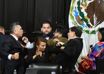 Corrido viral narra la confrontación entre Alito Moreno y Fernández Noroña