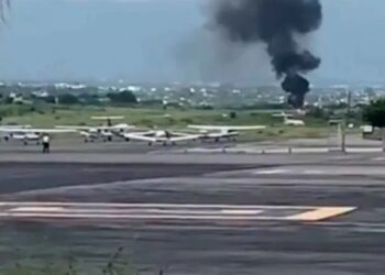 Accidente en el Aeropuerto de Cuernavaca deja dos tripulantes lesionados