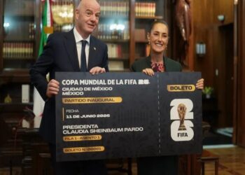 Sheinbaum analiza regalar boleto de inauguración del Mundial 2026
