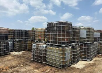 Cateo en Cadereyta deja asegurados 5 mil litros de hidrocarburo