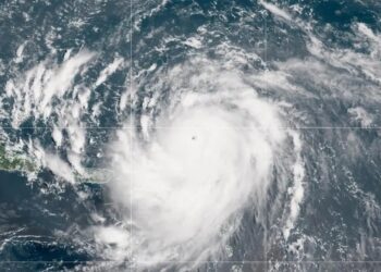 Huracán Erin roza la categoría 5 y amenaza el Caribe