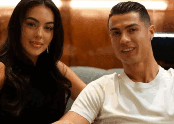 Cristiano Ronaldo y Georgina Rodríguez anuncian su compromiso con lujoso anillo