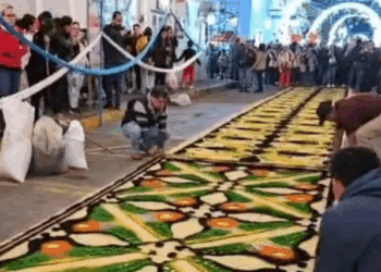 Huamantla se viste de color en “La Noche que Nadie Duerme”