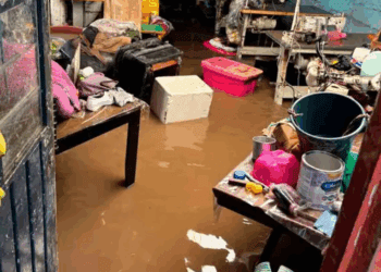 Aguas negras y desesperación: Ixtapaluca entre el lodo tras lluvias torrenciales