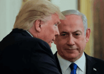 Trump se autoproclama “héroe de guerra” y elogia a Netanyahu en medio de tensiones en Gaza