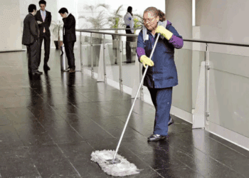 Ahorro del Senado en limpieza se opaca con alza de dietas