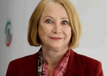 Laura Itzel Castillo toma la presidencia del Senado y releva a Fernández Noroña