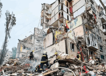 Ataque ruso en Kiev deja 26 muertos pese a advertencia de EU