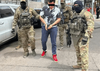 Testimonios de operadores del Cártel de Sinaloa complican a Julio César Chávez Jr.