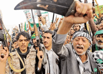 Hutíes llaman a empresas extranjeras a abandonar Israel tras ataque aéreo en Yemen