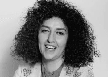 Nobel de la Paz alerta sobre proliferación nuclear y critica política energética en Irán