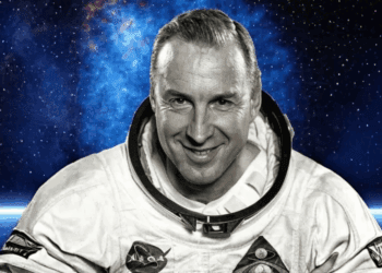 Fallece Jim Lovell, héroe del Apolo 13 y leyenda de la exploración espacial