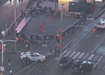 Tiroteo en Times Square deja tres heridos; detienen a un menor como presunto autor