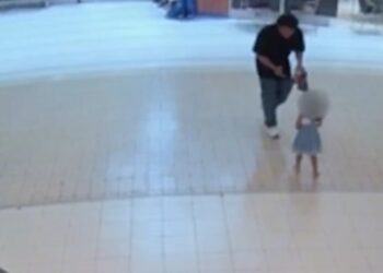 Intento de secuestro en centro comercial de Virginia