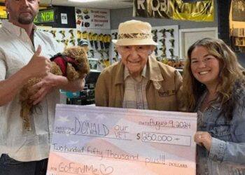 Solidaridad masiva: donan cientos de miles a veterano que empeñaba joyas