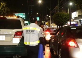 Alcoholímetro en CDMX destapa caso de secuestro; dos hombres fueron detenidos