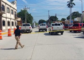 Policía se quita la vida frente a su propia Fiscalía
