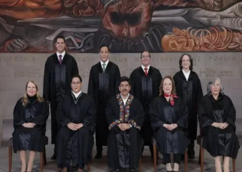 SCJN presenta la primera foto oficial de sus nuevos ministros