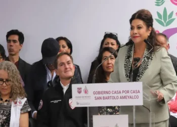 Exigen agua durante visita de Clara Brugada