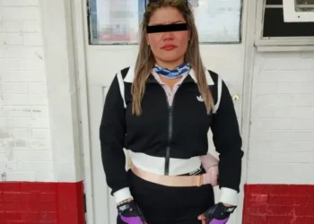 Detienen a “La Güera”, presunta líder de La Chokiza en Ecatepec