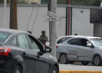 En Coahuila, catean gasolineras por huachicol