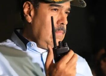 Maduro llama a reservistas y jóvenes a integrarse a cuarteles