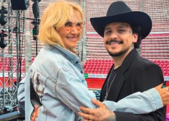 Adela Micha aclara polémica por su entrevista con Christian Nodal