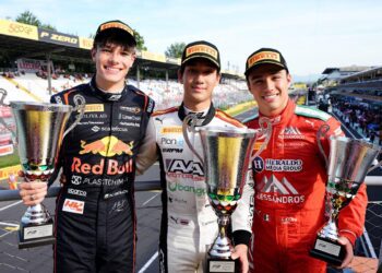 León llega al podio en final de la F3 en Monza